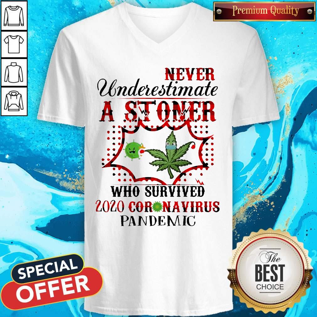 Never Underestimate A Stoner Who Survived 2020 Coronavirus Pandemic Shirt - Image 2
