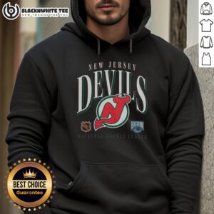 Alternative view of Top New Jersey Devils Vintage Crease T-Shirt