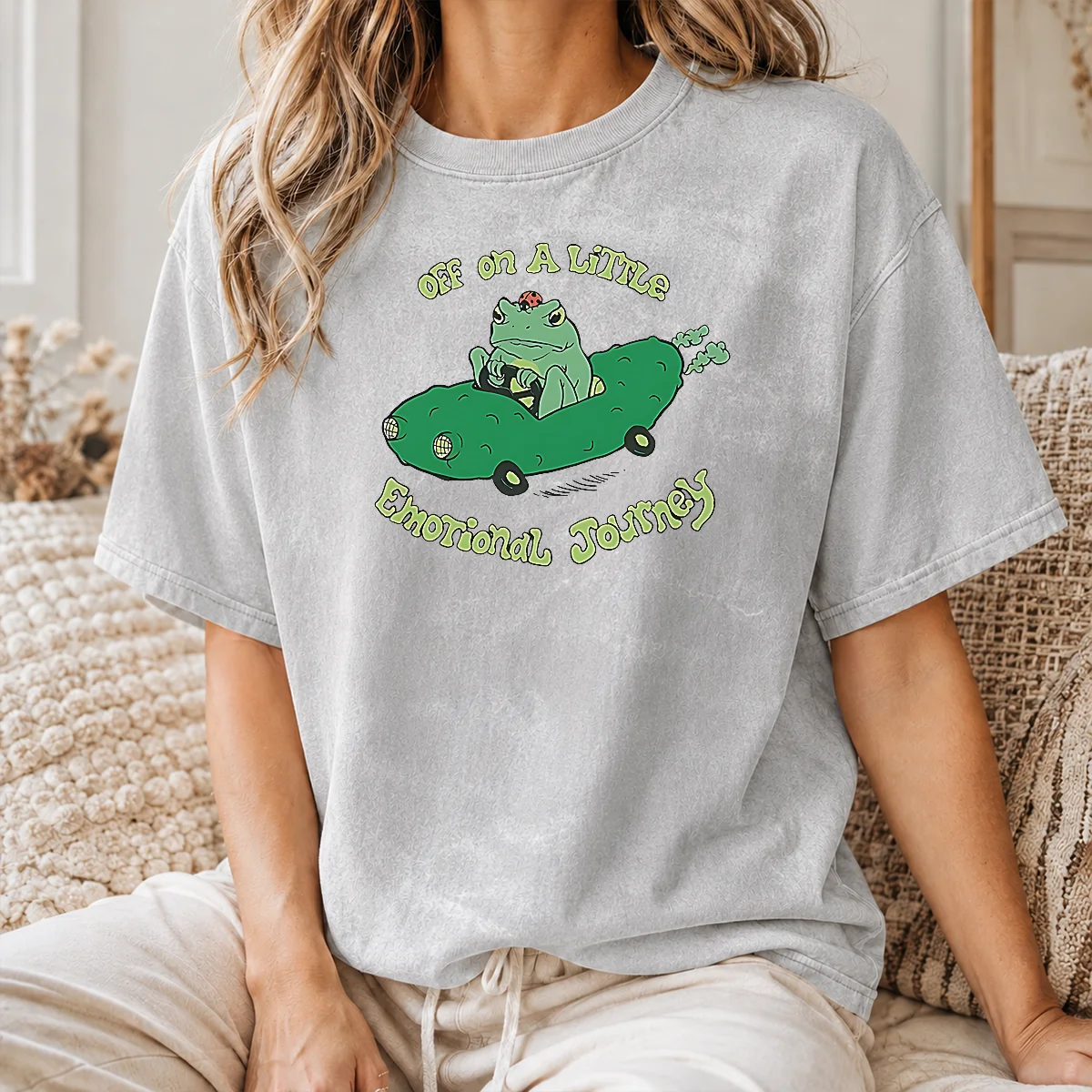 Hot Top Off On A Little Emotional Journey Frog In A Pickle Car Shirt - Image 7