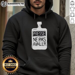 Alternative view of Good Thom Yorke Wearing Presse Ne Pas Avaler T-Shirt