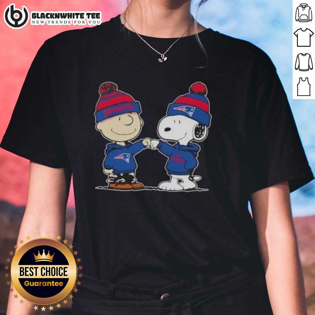 Nice Peanuts Charlie Brown Fist Bump Snoopy X New England Patriots Football T-Shirt - Image 3