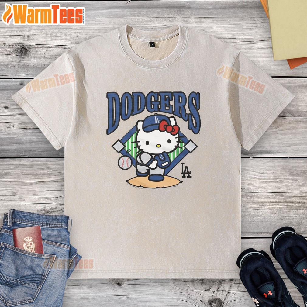 Nice Hello Kitty X Los Angeles Dodgers Pitch T-Shirt - Image 6