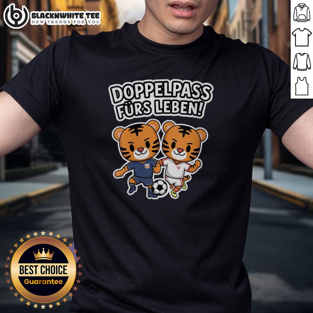 Nice Doppelpass Furs Leben Tigers Football T-Shirt