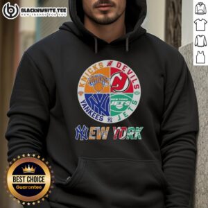 Alternative view of Original New York City Sports Knicks Devils Jets Yankees Logos Combine T-Shirt