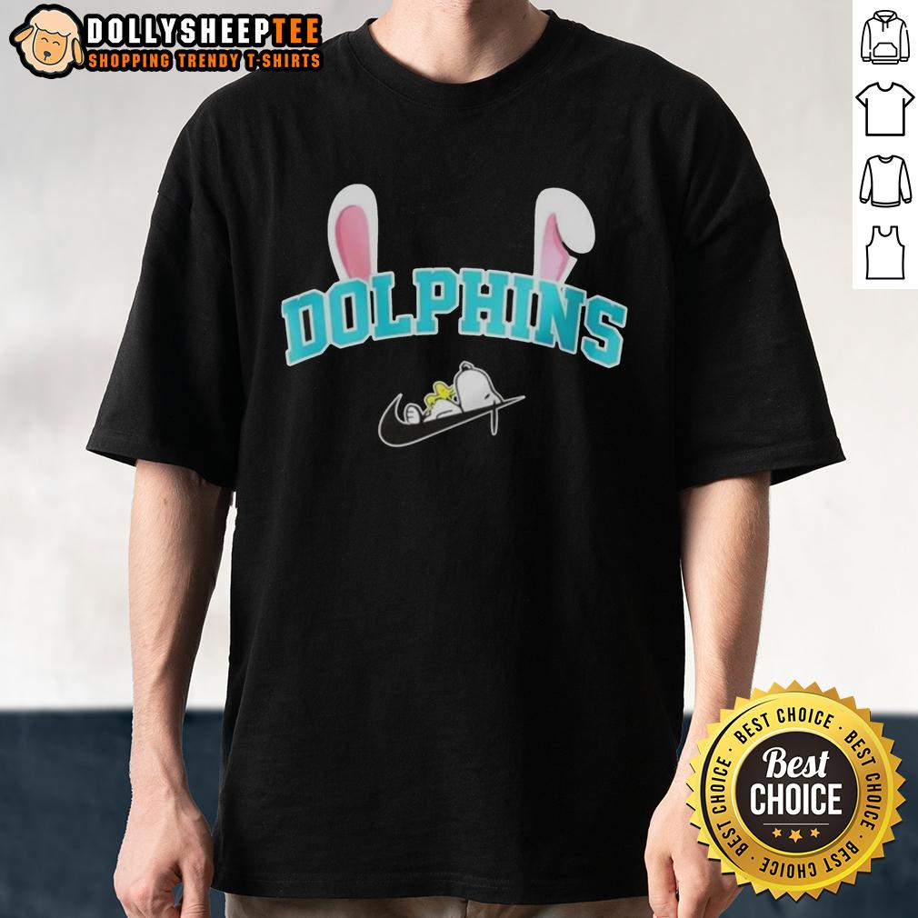 Official Miami Dolphins X Snoopy Happy Easter T-Shirt