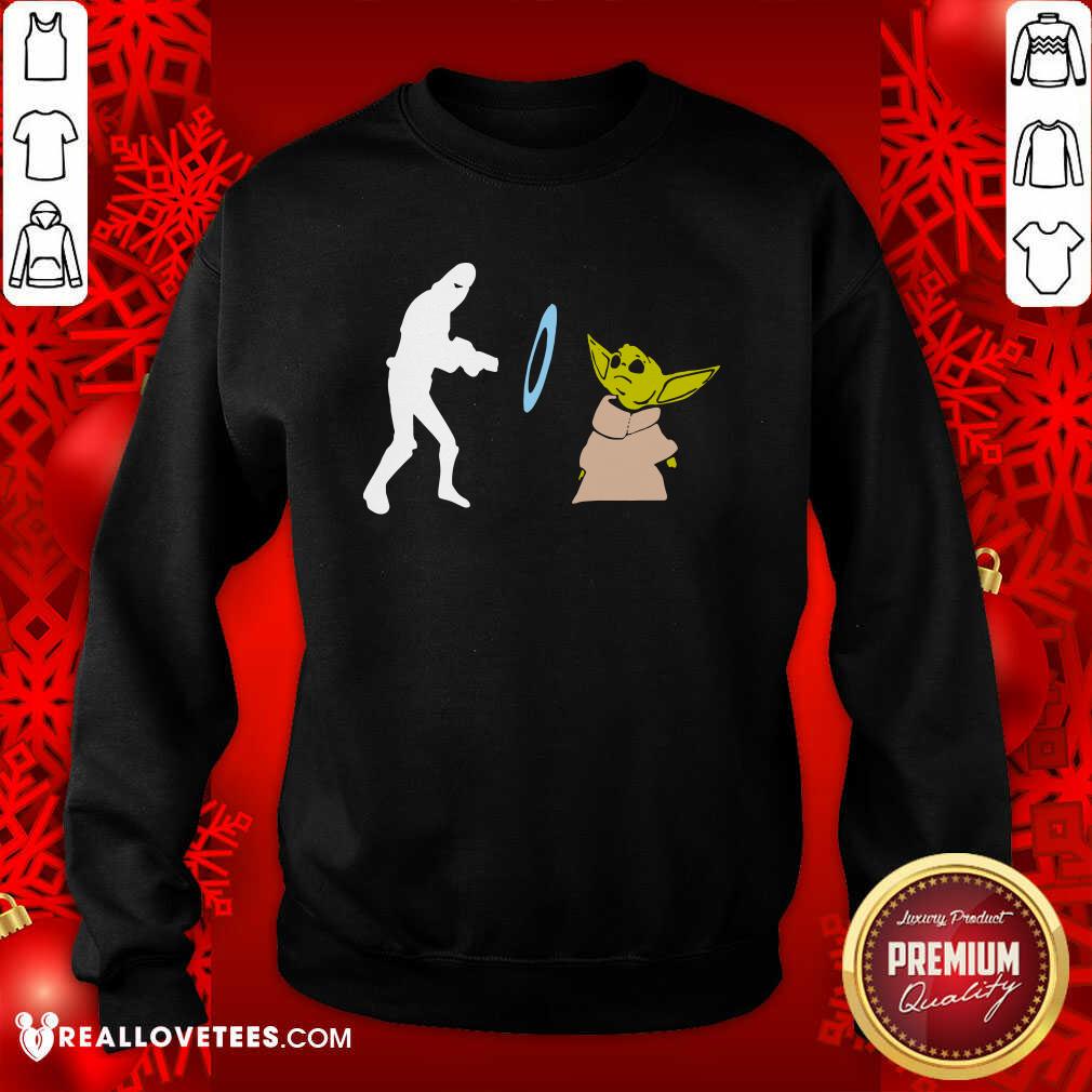 Love Star Wars Mandalorian Baby Yoda Grogu stunned Shirt - Image 3