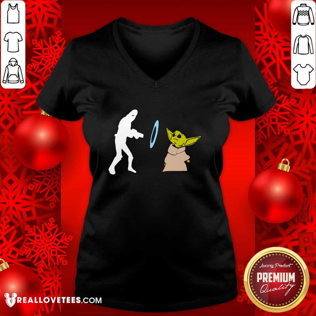 Love Star Wars Mandalorian Baby Yoda Grogu stunned Shirt - Image 5