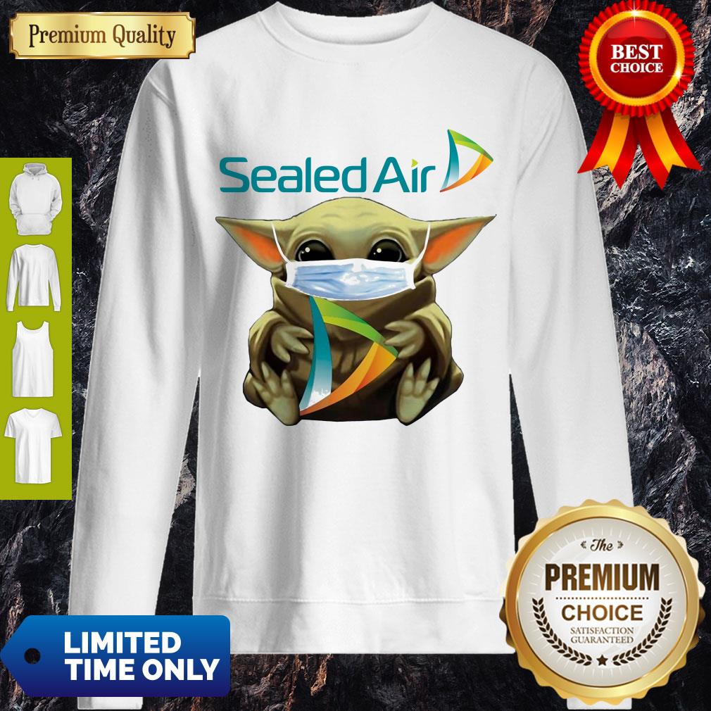 Cute Star Wars Baby Yoda Hug Sealed Air Mask Covid 19 T-Shirt - Image 3