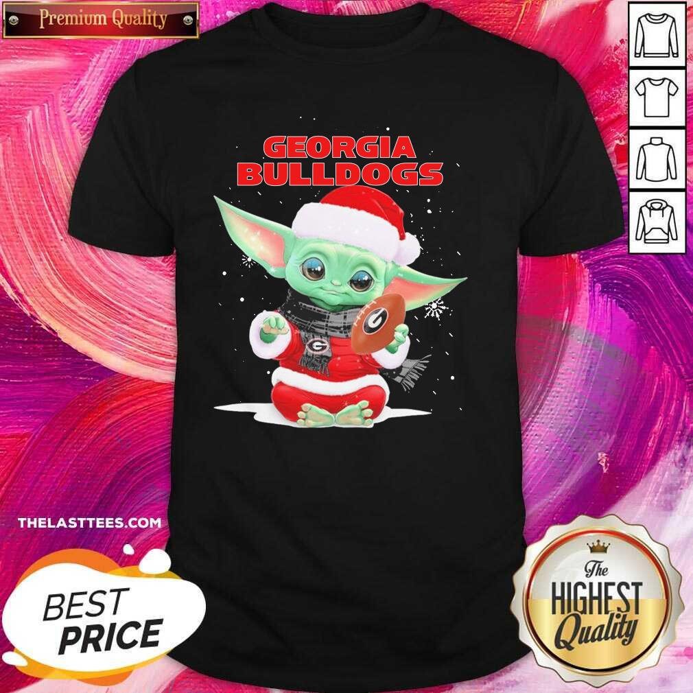 Love Baby Yoda Santa Georgia Bulldogs Christmas Shirt