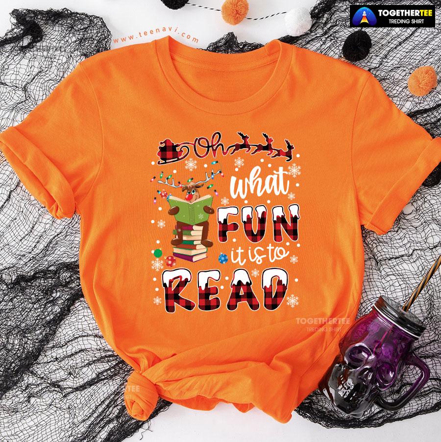 Oh What Fun It Is To Read Reindeer Reading Books for Christmas T-Shirt - Image 10