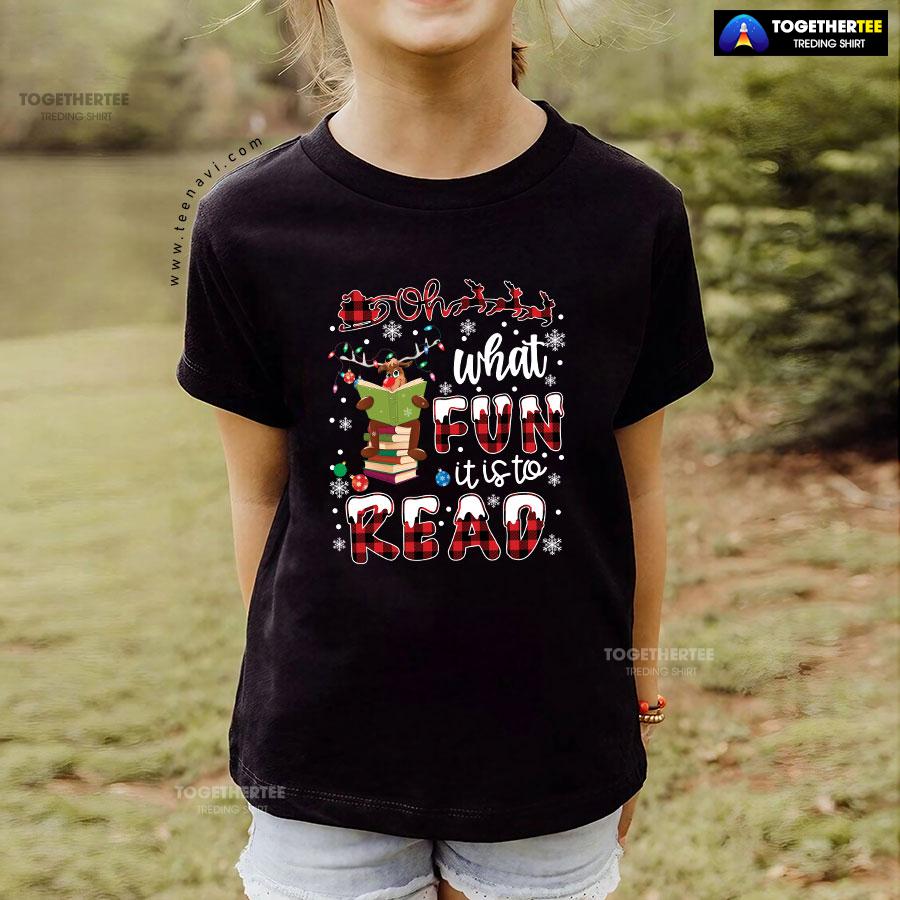 Oh What Fun It Is To Read Reindeer Reading Books for Christmas T-Shirt - Image 4