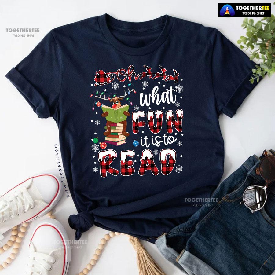 Oh What Fun It Is To Read Reindeer Reading Books for Christmas T-Shirt - Image 5