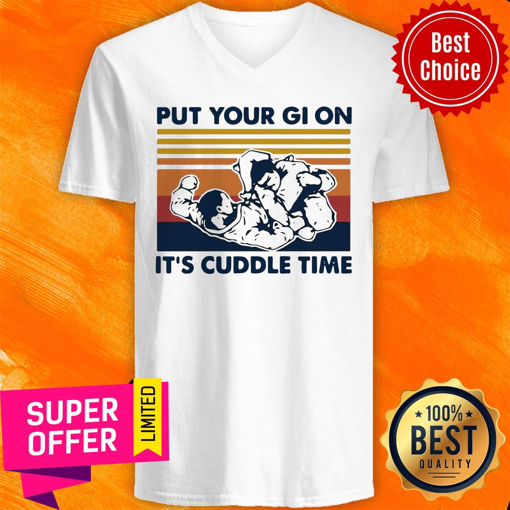 Top Brazilian Jiu-Jitsu Put Your Gi On It’s Cuddle Time Shirt - Image 4