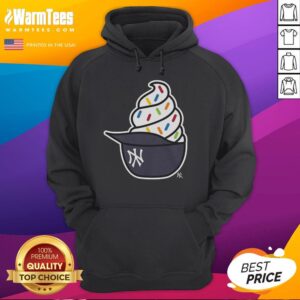 Alternative view of Nice New York Yankees Ice Cream T-Shirt