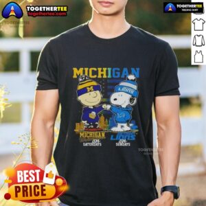 Awesome Michigan Sports Charlie Brown Wolverines On Saturdays X Snoopy Detroit Lions On Sundays Skyline T-Shirt