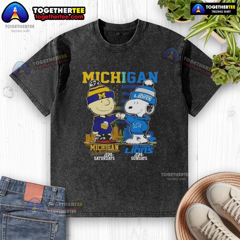 Awesome Michigan Sports Charlie Brown Wolverines On Saturdays X Snoopy Detroit Lions On Sundays Skyline T-Shirt - Image 6