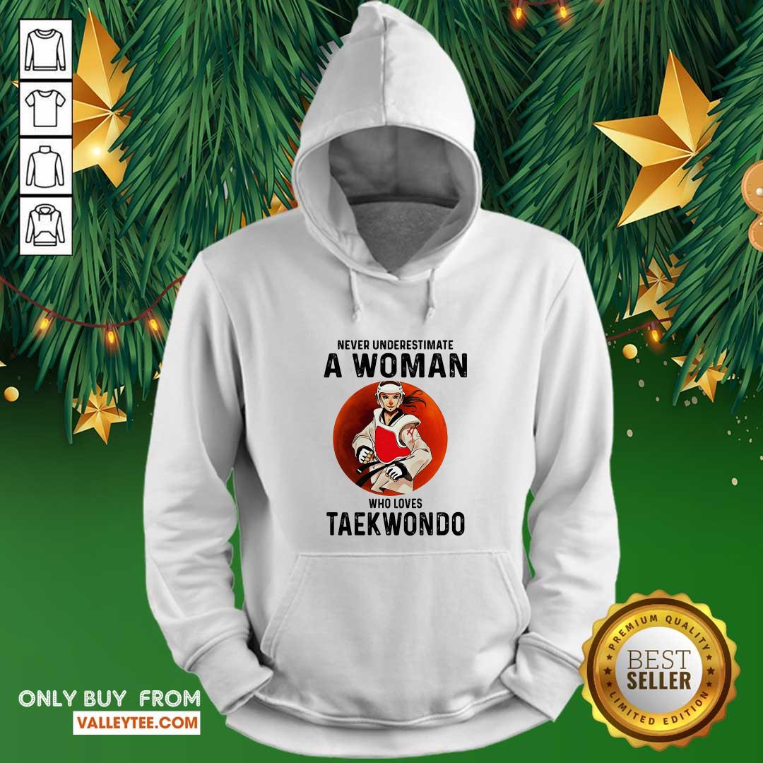 Funny Never Underestimate A Woman Who Loves Taekwondo The Moon Shirt - Image 3