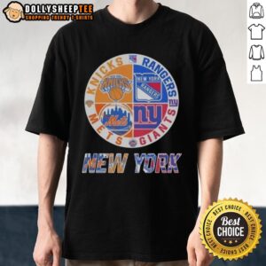Awesome New York Knicks New York Mets New York Giants New York Rangers Mashup Logo T-Shirt