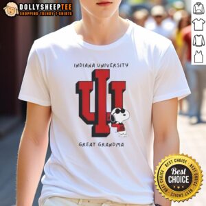 Good Snoopy X Indiana Hoosiers University Great Grandmas T-Shirt