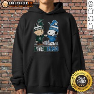 Alternative view of Nice Snoopy Michigan State Spartans And Detroit Lions Winter Coming 2025 T-Shirt