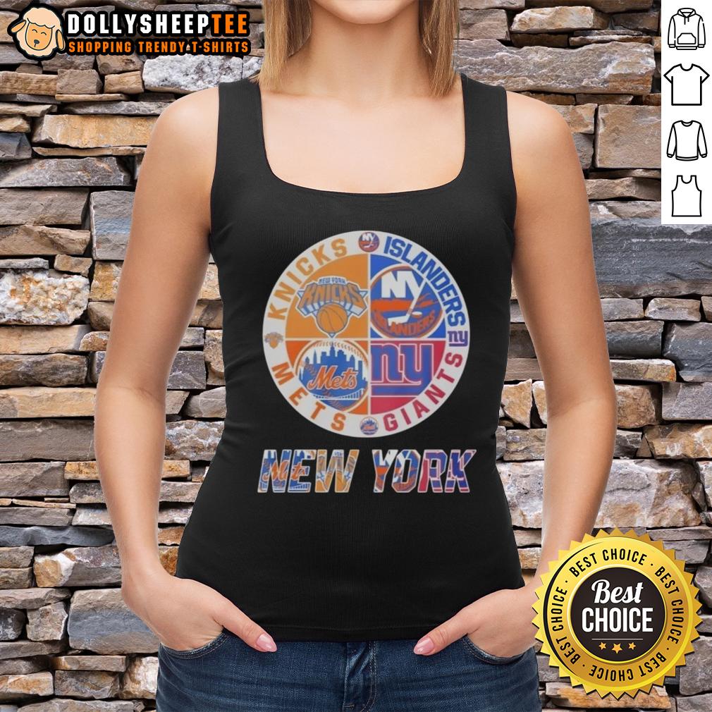 Nice New York Knicks New York Islanders New York Mets New York Giants Mashup Logo T-Shirt - Image 4