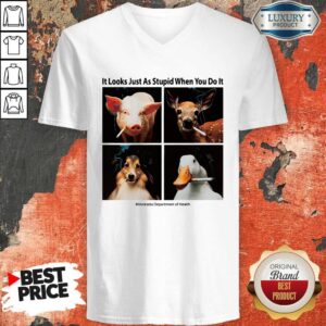 Alternative view of Animals with Cigars It Looks Just As Stupid When You Do It Shirt