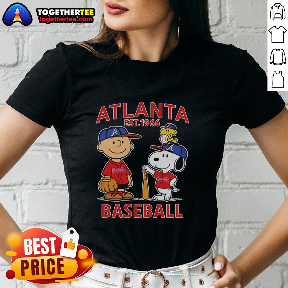 Top Charlie Brown Snoopy And Woodstock With Atlanta Braves Baseball Jersey Est 1961 T-Shirt - Image 3