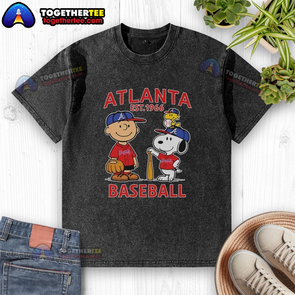 Top Charlie Brown Snoopy And Woodstock With Atlanta Braves Baseball Jersey Est 1961 T-Shirt - Image 6
