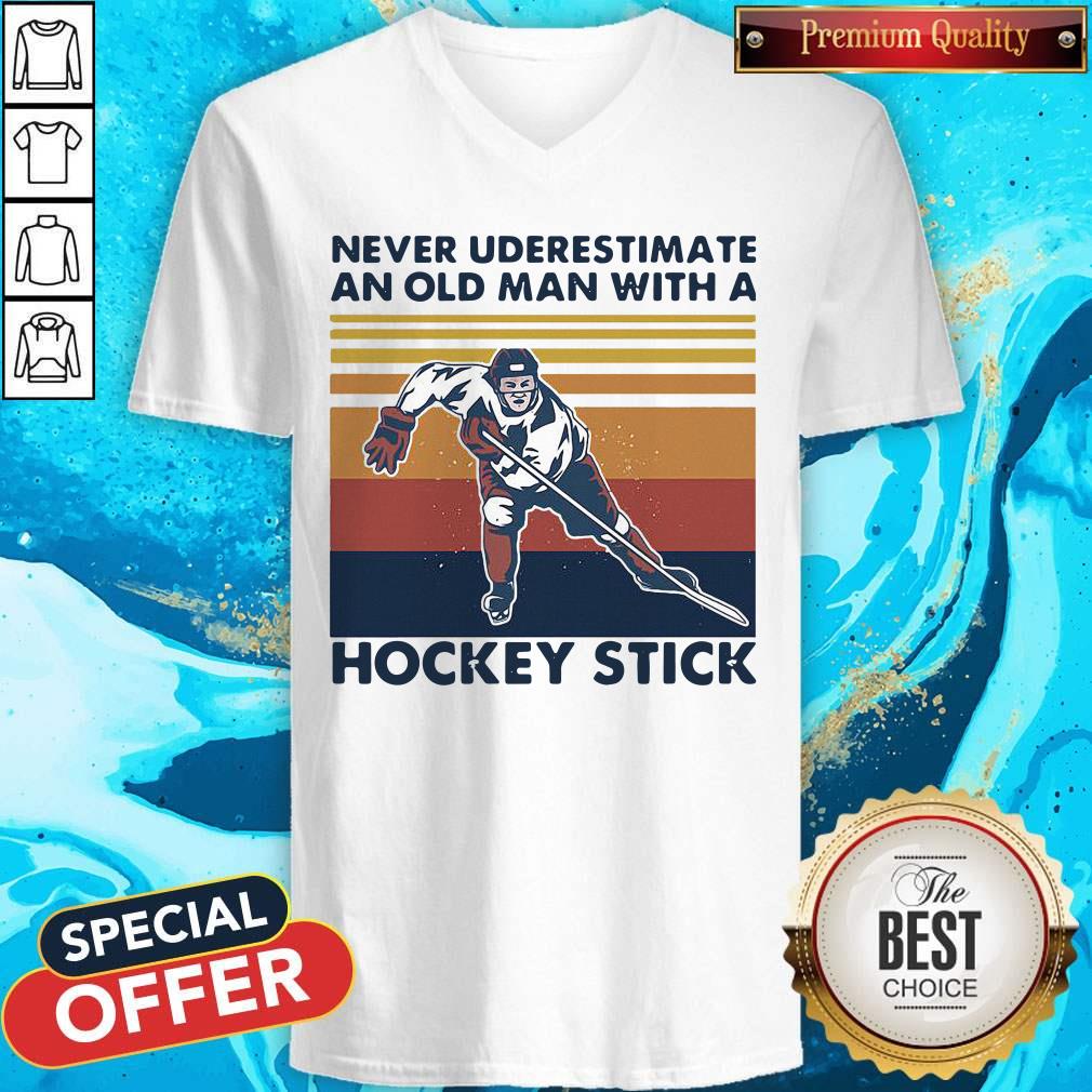 Never Underestimate An Old Man With A Hockey Stick Vintage Retro Shirt - Image 2