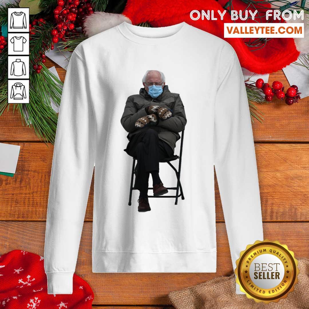 Pretty Bernie Sanders Mittens Sitting Inauguration Funny Meme Premium Classic Shirt - Image 5