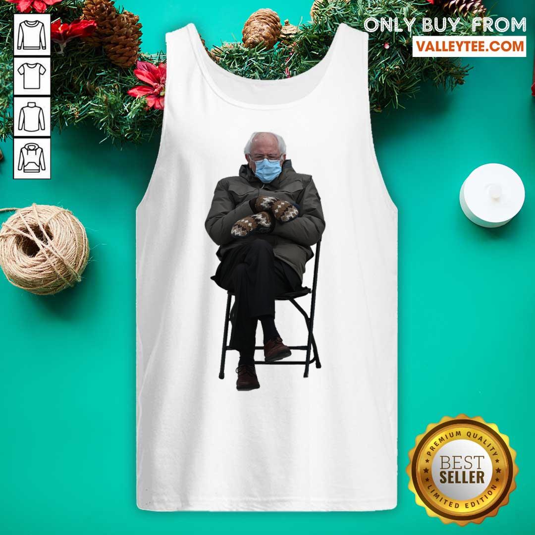 Pretty Bernie Sanders Mittens Sitting Inauguration Funny Meme Premium Classic Shirt - Image 4