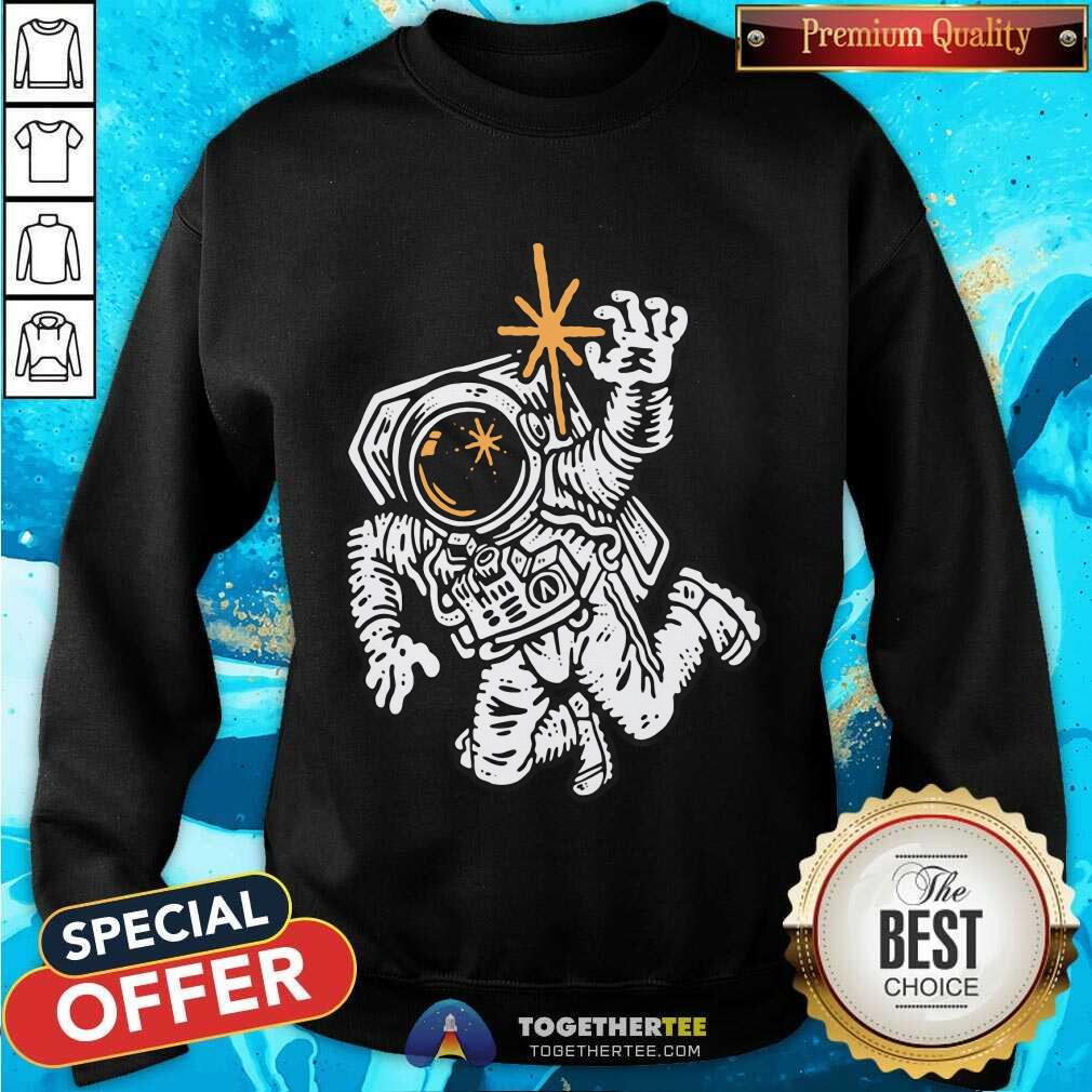 Nice The Stargazer Astronaut T-Shirt - Image 2
