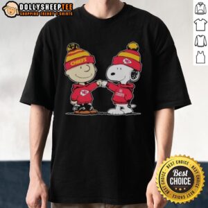 Premium Kansas City Chiefs Snoopy And Charlie Brown Best Friends T-Shirt