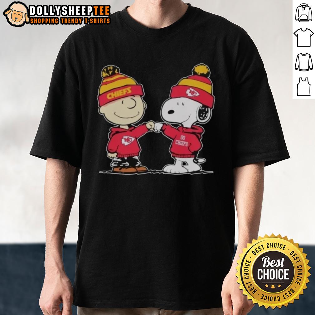 Premium Kansas City Chiefs Snoopy And Charlie Brown Best Friends T-Shirt