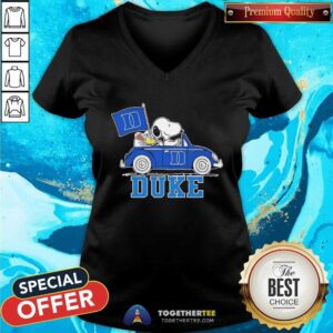 Alternative view of Pretty Snoopy Drives Car With Duke Blue Devils Flag T-Shirt
