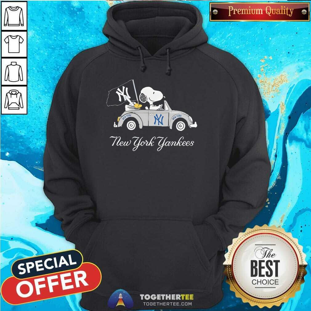 Original Snoopy Drives Car With New York Yankees Flag T-Shirt - Image 4