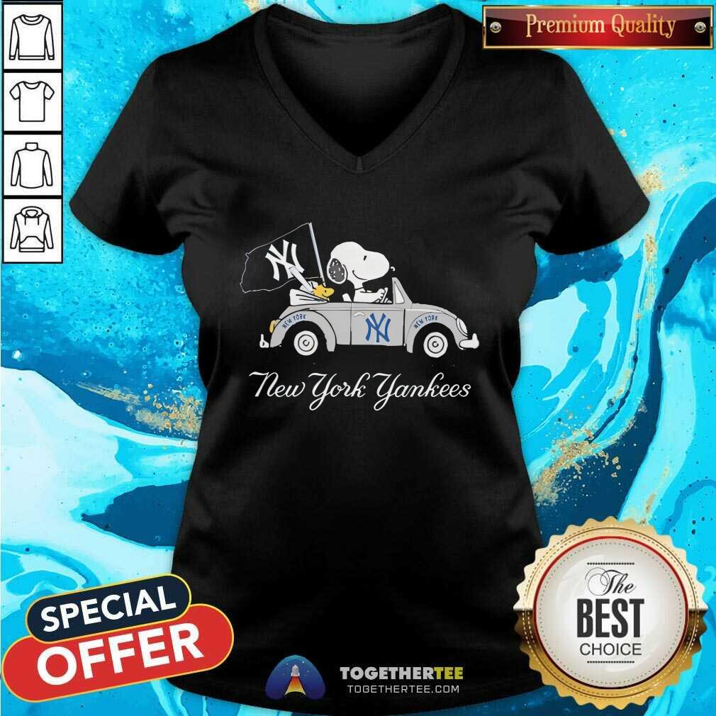 Original Snoopy Drives Car With New York Yankees Flag T-Shirt - Image 2