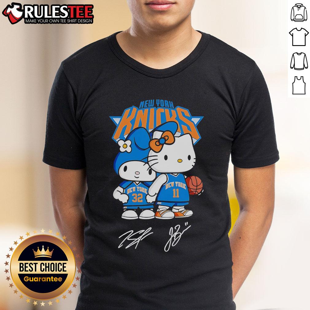 Cute Hello Kitty New York Knicks Basketball Kawaii Signatures T-Shirt