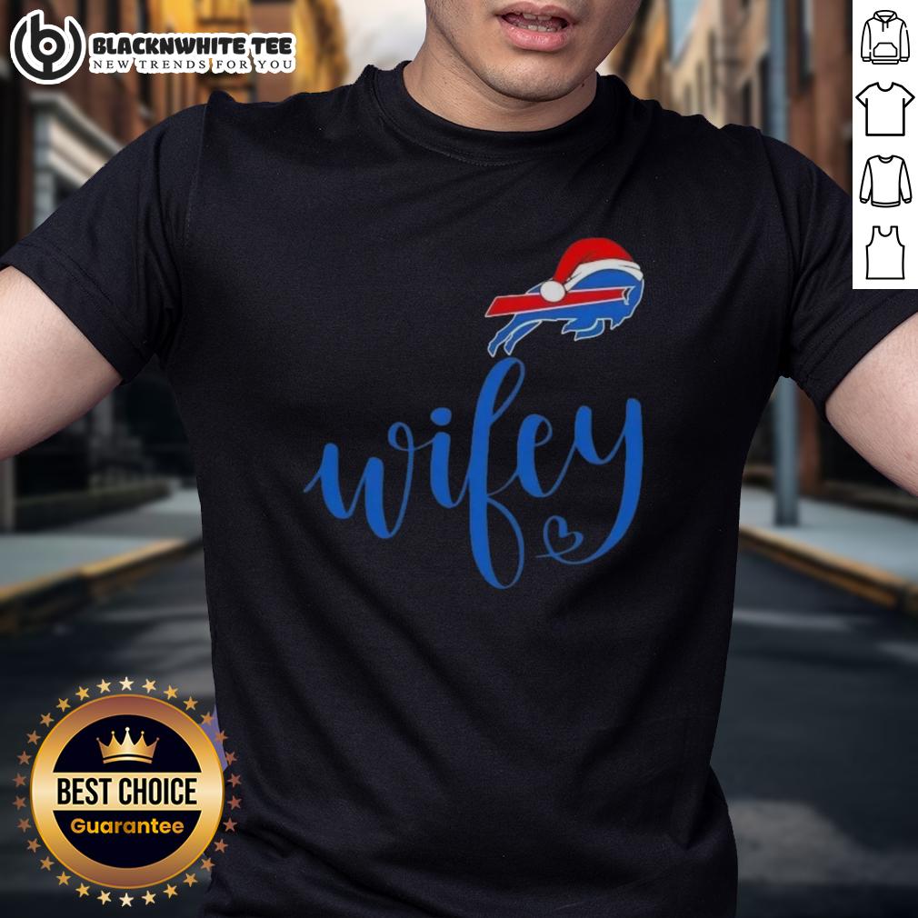 Good Wifey Buffalo Bills Santa Hat Merry Christmas T-Shirt