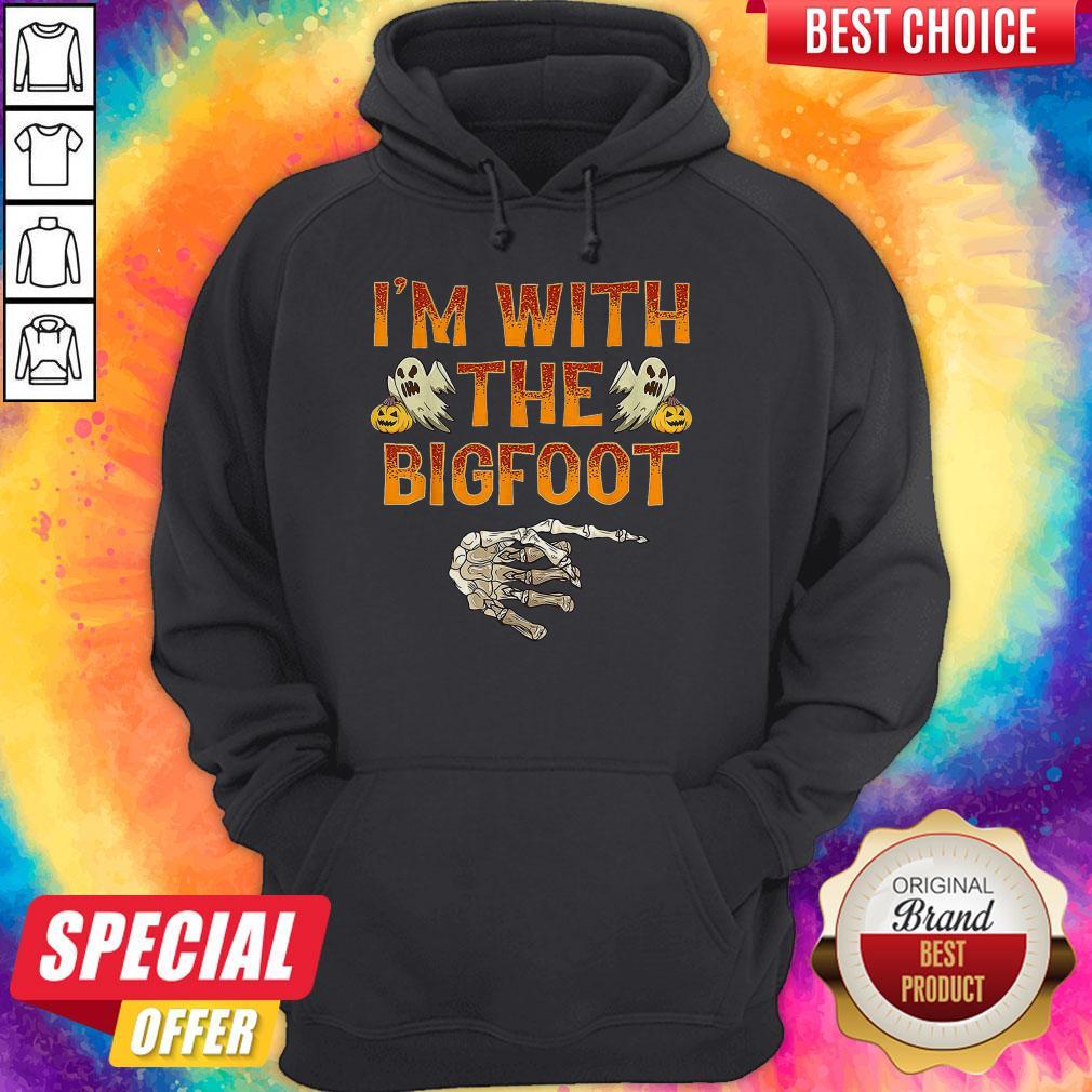 Top I’m With The Bigfoot Halloween Shirt - Image 2