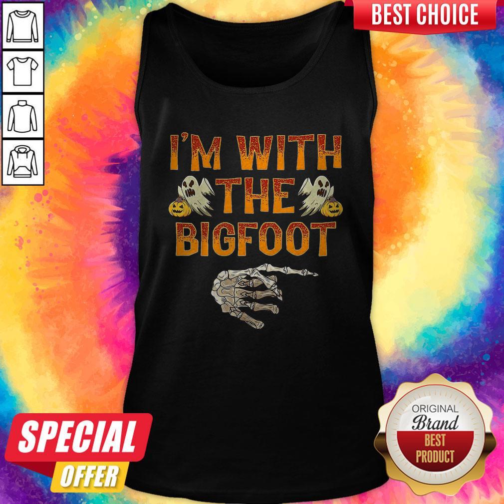Top I’m With The Bigfoot Halloween Shirt - Image 4
