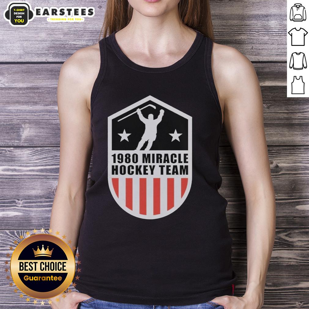 Awesome 1980 Miracle Hockey Team Vintage USA Hockey Team T-Shirt - Image 4
