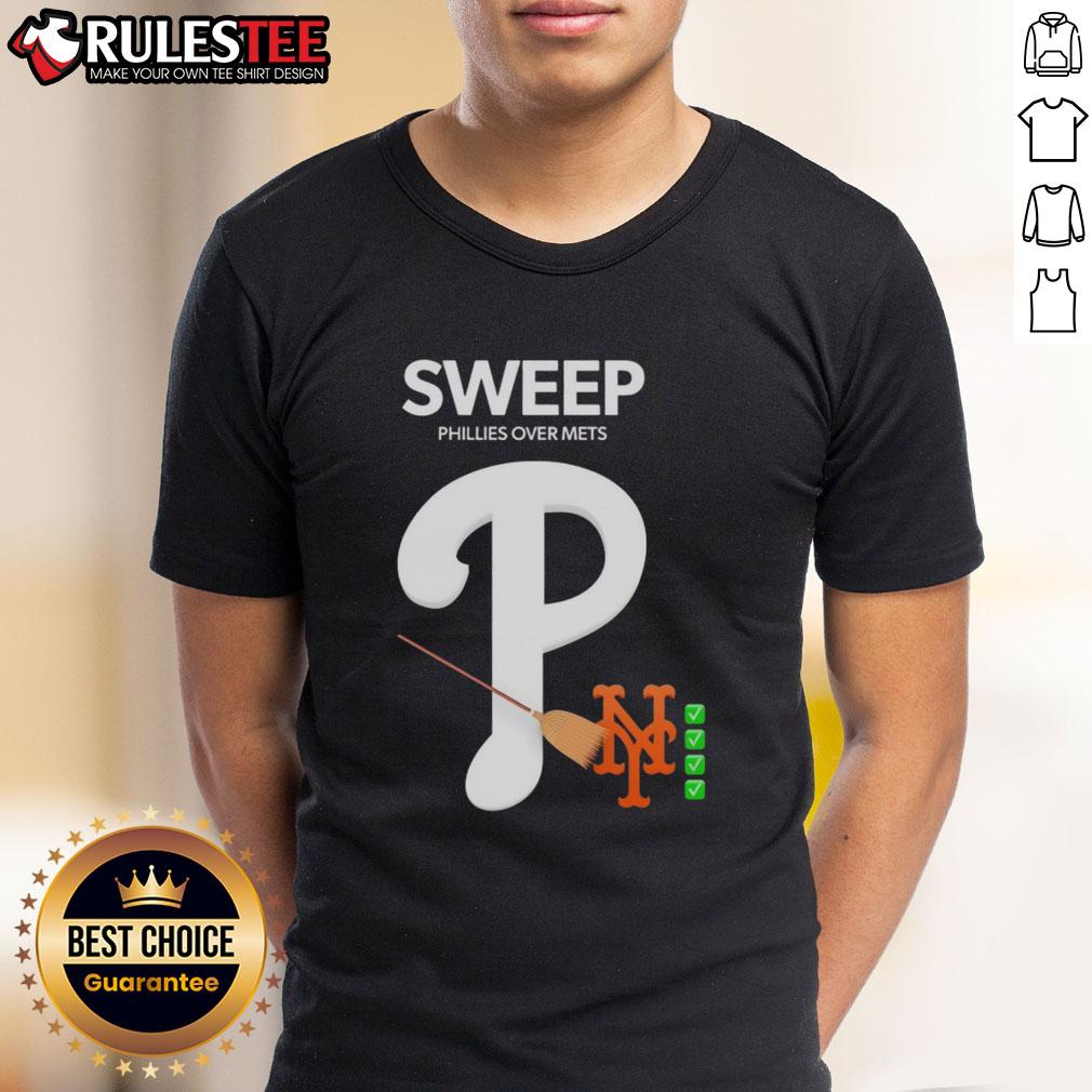 Good Sweep Phillies Over Mets T-Shirt