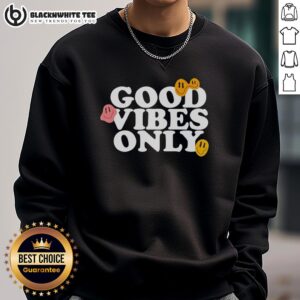 Alternative view of Top Good Vibes Only Smiling Face Emoji T-Shirt