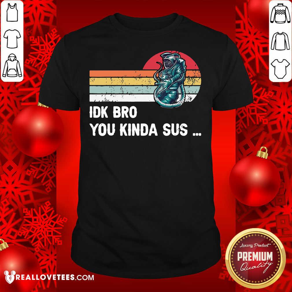 Nice Imposter Among Costume Game Us Sus Vintage Retro Grunge Shirt - Image 3