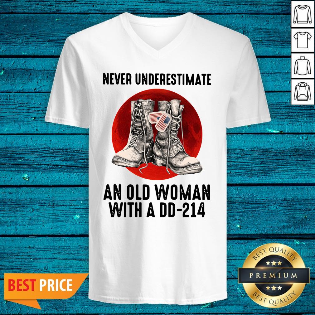 Stunning Never Underestimate An Old Woman With A DD 214 Shirt - Image 3