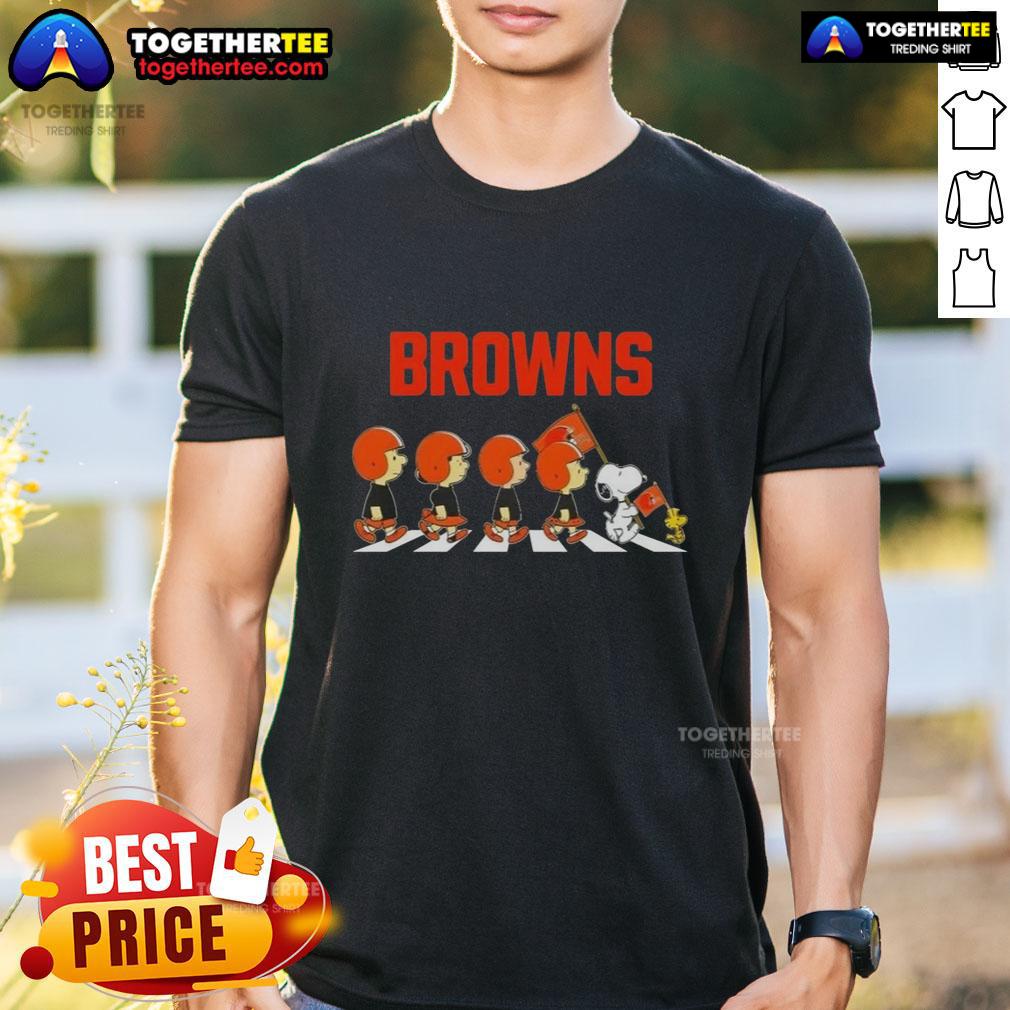 Nice Cleveland Browns X Peanuts Snoopy And Friends Abbey Road T-Shirt