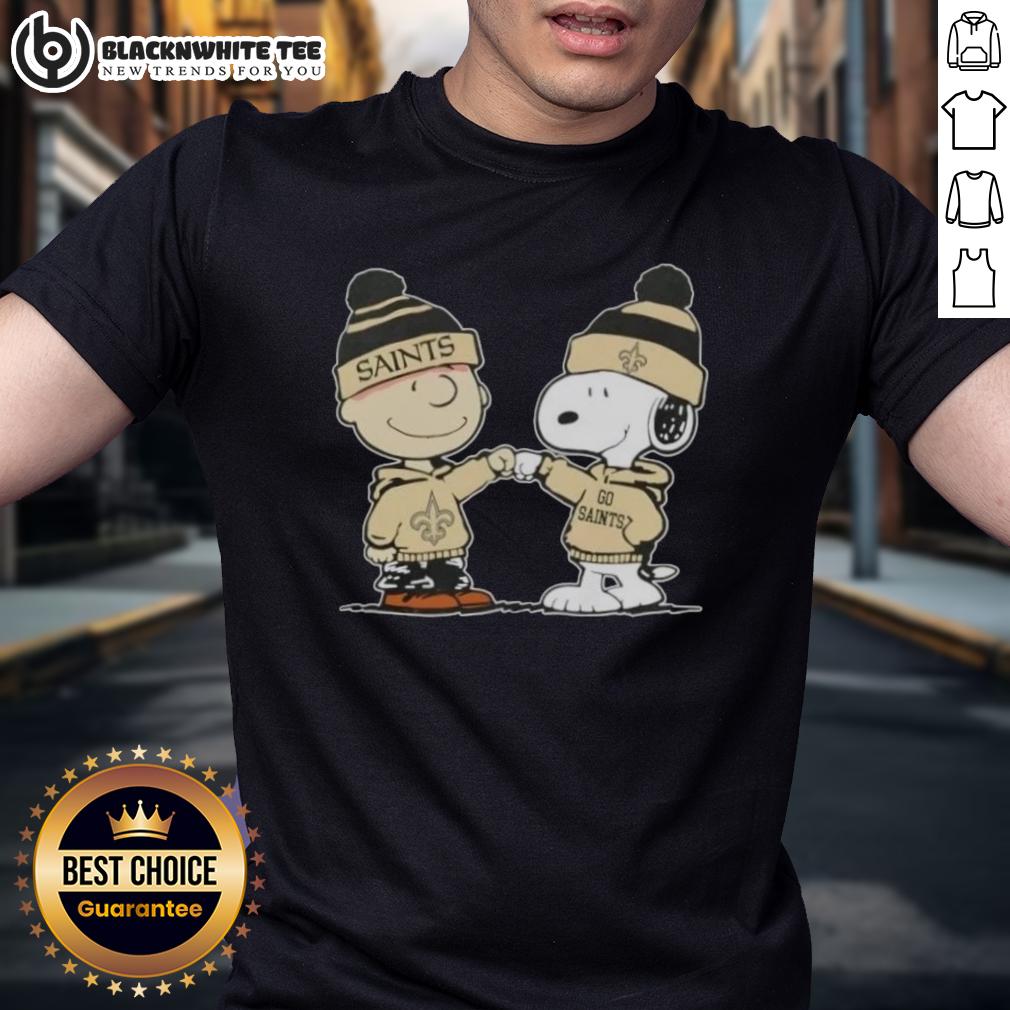 Nice Peanuts Charlie Brown Fist Bump Snoopy X New Orleans Saints Football T-Shirt
