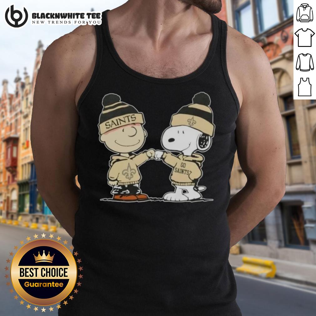 Nice Peanuts Charlie Brown Fist Bump Snoopy X New Orleans Saints Football T-Shirt - Image 4