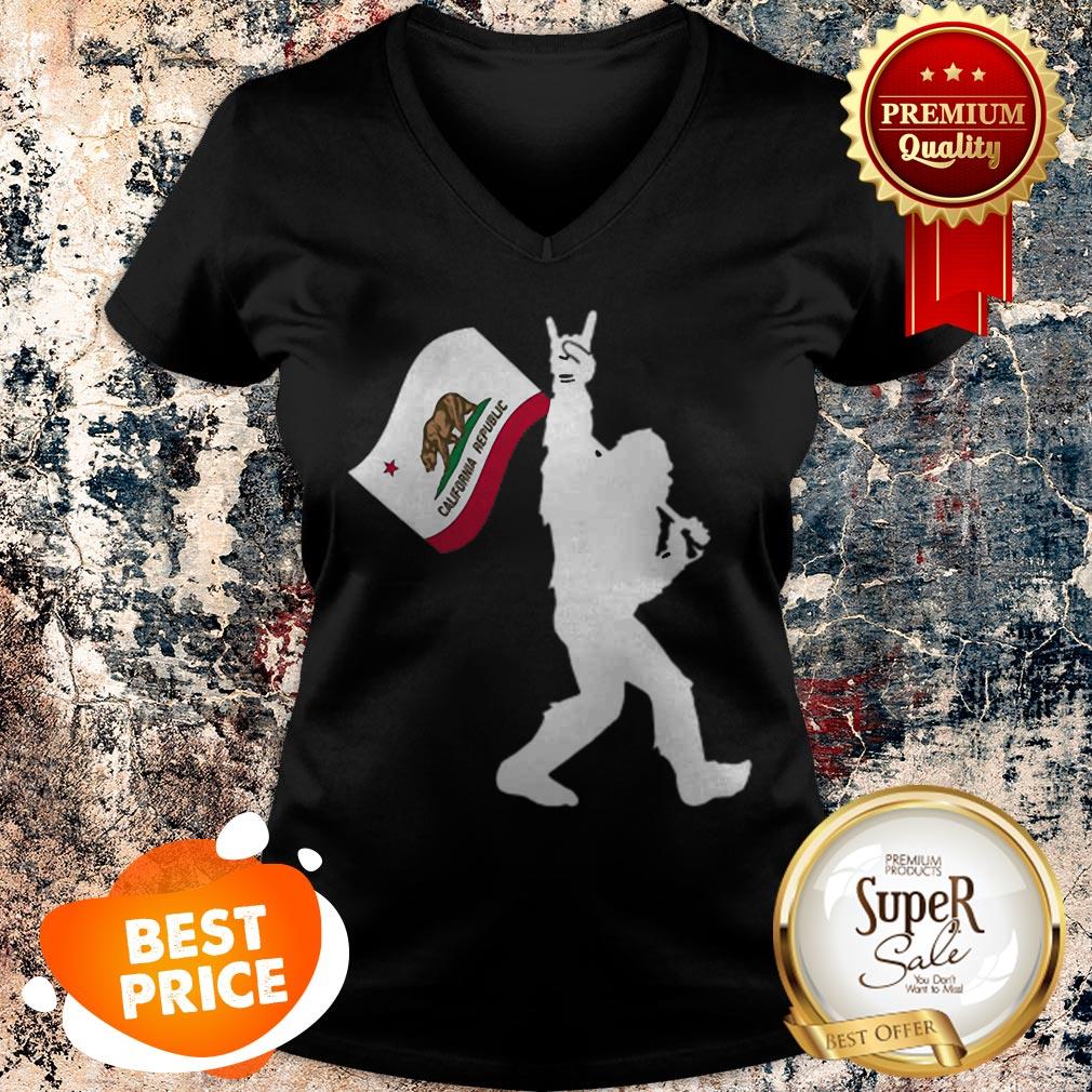 Nice Bigfoot Rock And Roll California Republic Shirt - Image 2